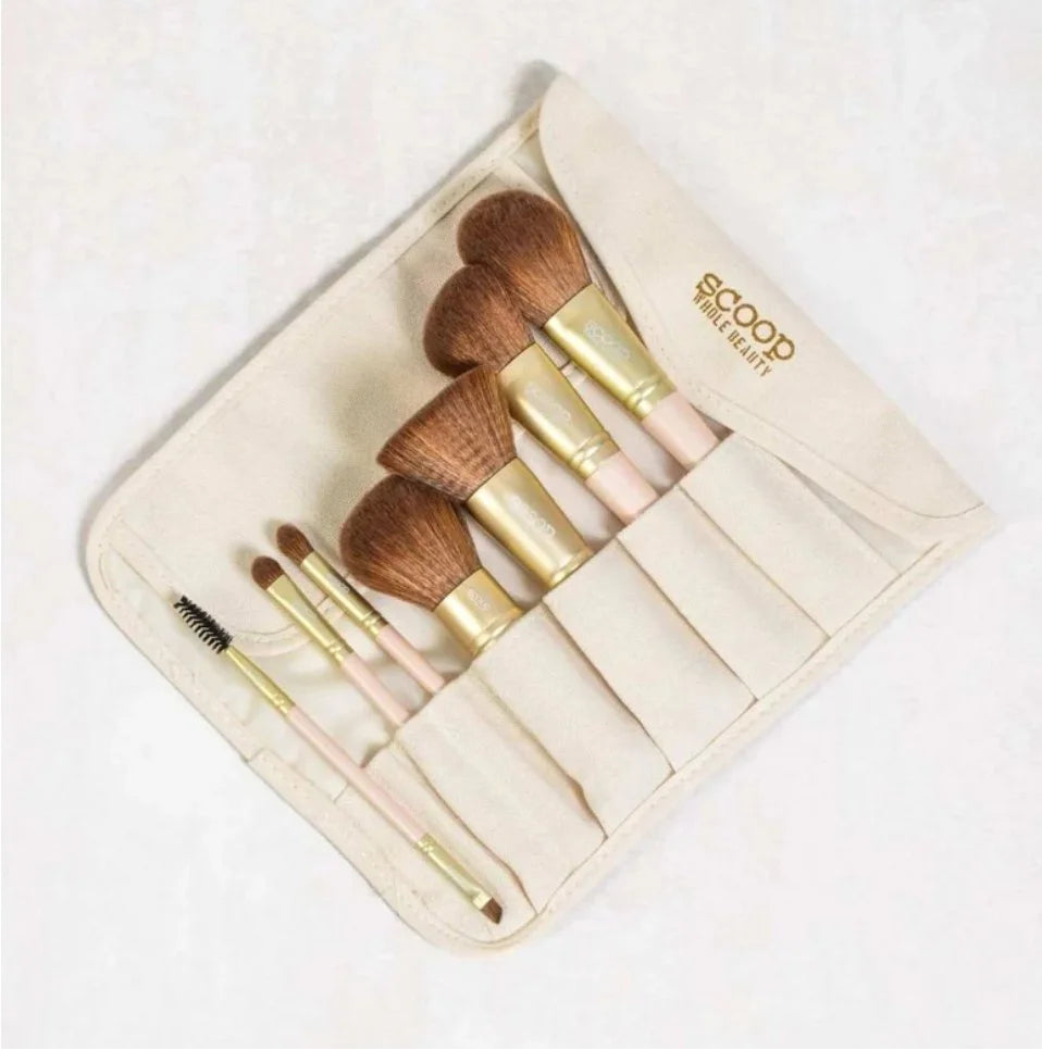 7 Piece Vegan Beauty Brush Set - Scoop Whole Beauty