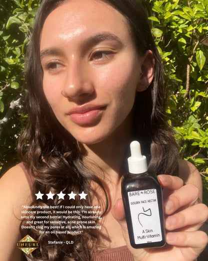 Women holding up organic face oil with a 5 star review and unfurl logo.